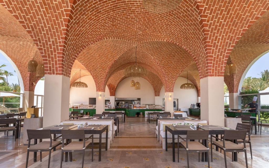 هتل استیجنبرگر مرحبا تالاسو حمامات